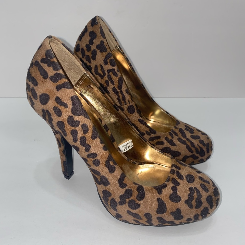 Mossimo Supply Co.Animal Print Women's Leopard Platform Pumps
